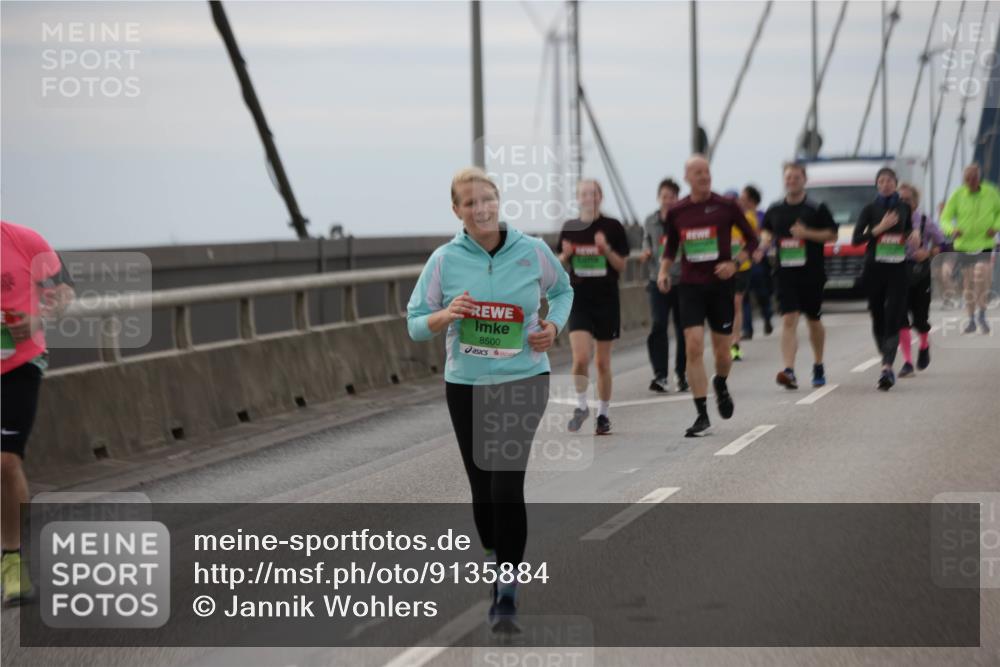 03.10.2025 - Köhlbrandbrückenlauf Jannik Wohlers http://msf.ph/oto/9135884 03.10.2025 16:06:44 Position 1 8500 meine-sportfotos.de