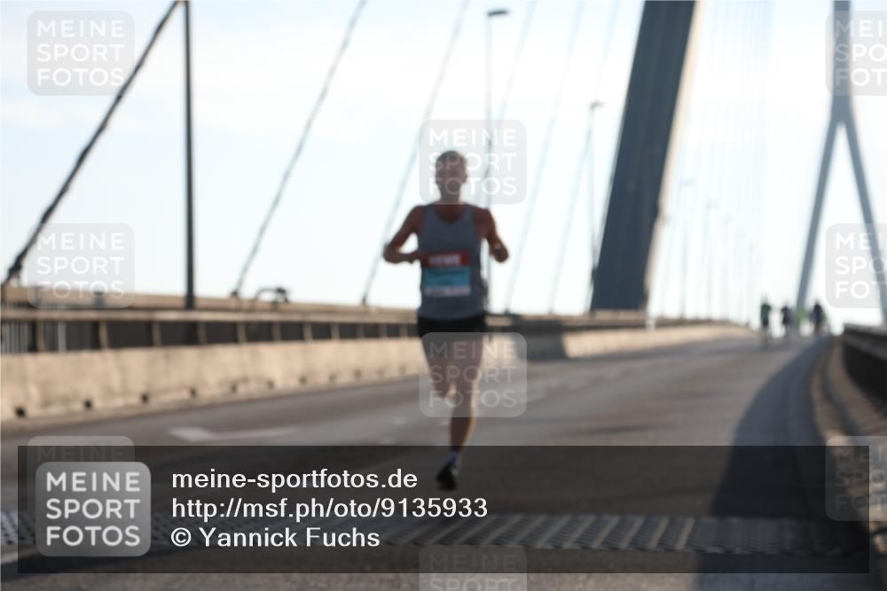 03.10.2025 - Köhlbrandbrückenlauf Yannick Fuchs http://msf.ph/oto/9135933 03.10.2025 08:19:27 Position 2  meine-sportfotos.de