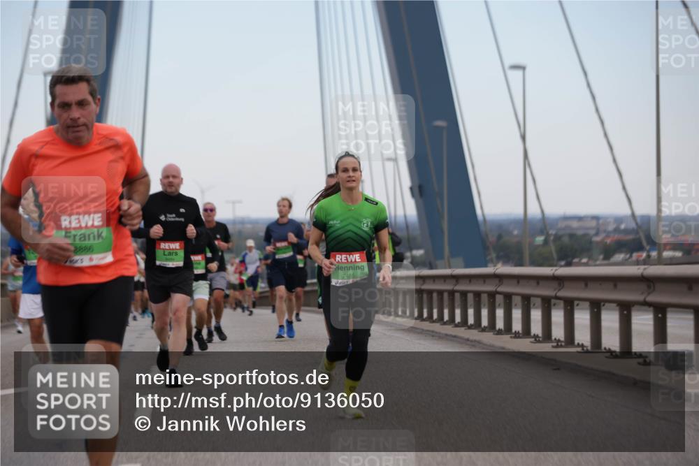 03.10.2025 - Köhlbrandbrückenlauf Jannik Wohlers http://msf.ph/oto/9136050 03.10.2025 15:24:28 Position 1 2826, 7455 meine-sportfotos.de