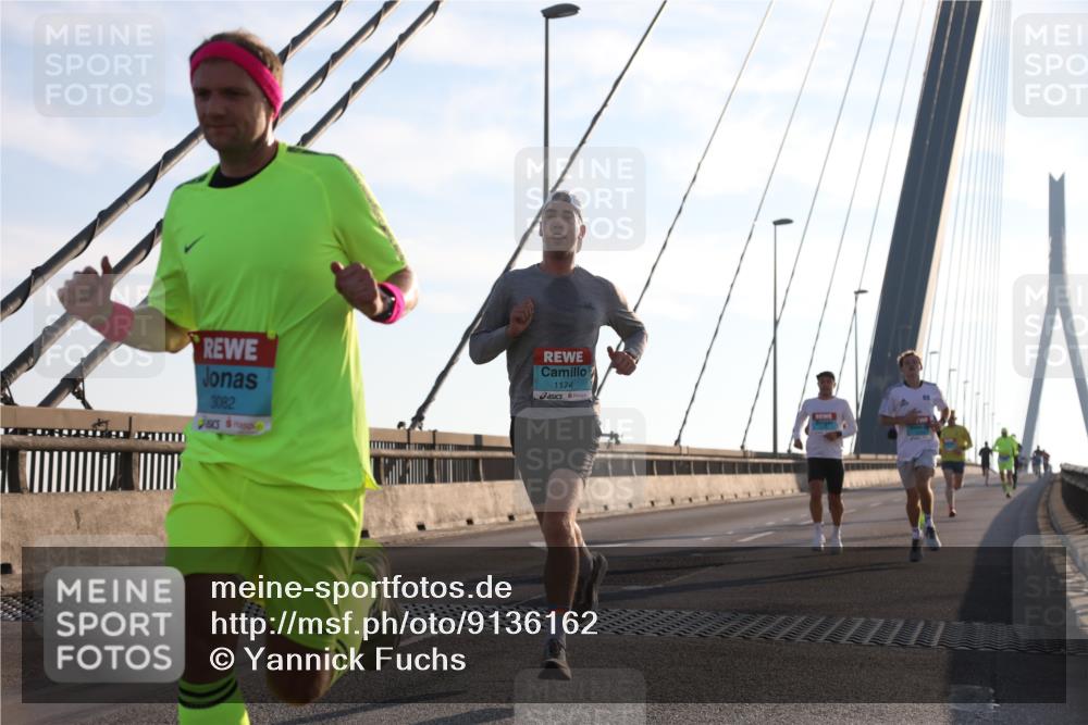 03.10.2025 - Köhlbrandbrückenlauf Yannick Fuchs http://msf.ph/oto/9136162 03.10.2025 08:19:59 Position 2 3082, 1174 meine-sportfotos.de