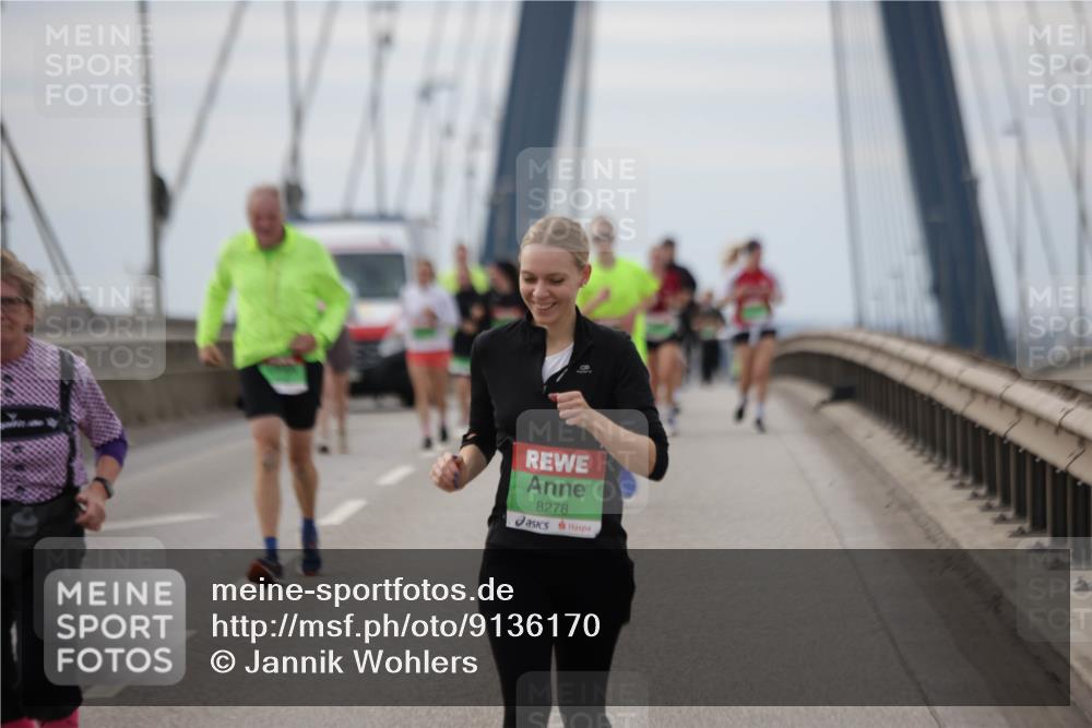 03.10.2025 - Köhlbrandbrückenlauf Jannik Wohlers http://msf.ph/oto/9136170 03.10.2025 16:06:54 Position 1 8278 meine-sportfotos.de
