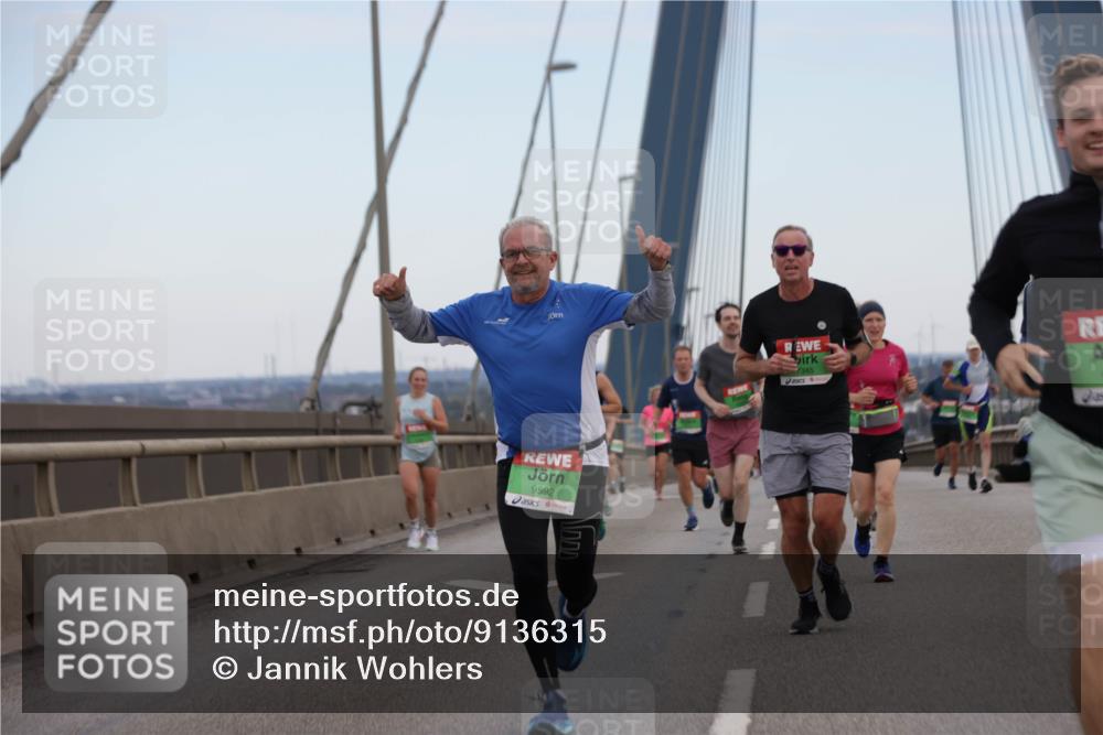 03.10.2025 - Köhlbrandbrückenlauf Jannik Wohlers http://msf.ph/oto/9136315 03.10.2025 15:24:34 Position 1 9592, 1345 meine-sportfotos.de