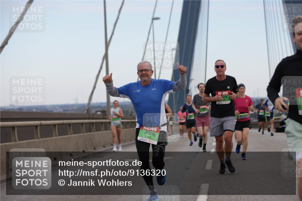 03.10.2025 - Köhlbrandbrückenlauf Jannik Wohlers http://msf.ph/oto/9136320 03.10.2025 15:24:34 Position 1 9592 meine-sportfotos.de