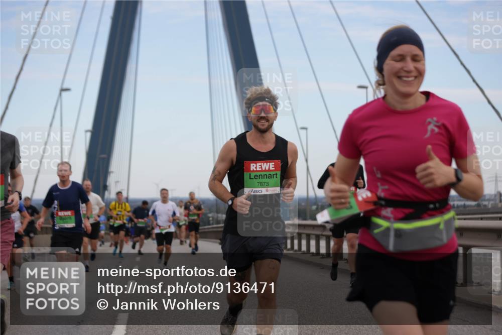 03.10.2025 - Köhlbrandbrückenlauf Jannik Wohlers http://msf.ph/oto/9136471 03.10.2025 15:24:39 Position 1 7873 meine-sportfotos.de