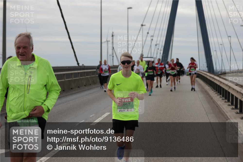 03.10.2025 - Köhlbrandbrückenlauf Jannik Wohlers http://msf.ph/oto/9136486 03.10.2025 16:07:03 Position 1 9212, 9083 meine-sportfotos.de