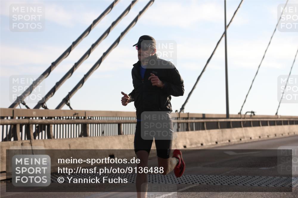 03.10.2025 - Köhlbrandbrückenlauf Yannick Fuchs http://msf.ph/oto/9136488 03.10.2025 08:20:14 Position 2  meine-sportfotos.de