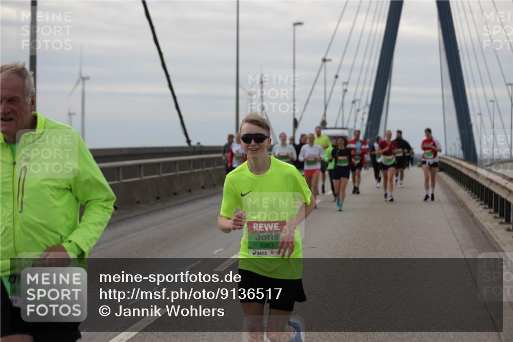 03.10.2025 - Köhlbrandbrückenlauf Jannik Wohlers http://msf.ph/oto/9136517 03.10.2025 16:07:03 Position 1 921, 9083 meine-sportfotos.de