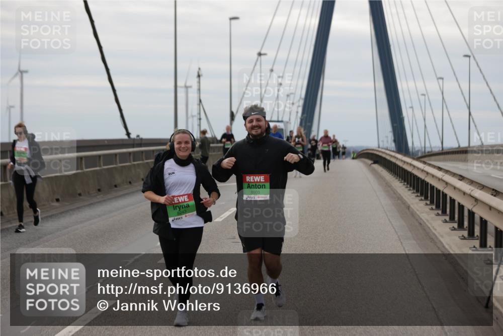 03.10.2025 - Köhlbrandbrückenlauf Jannik Wohlers http://msf.ph/oto/9136966 03.10.2025 16:07:15 Position 1 8243, 8503 meine-sportfotos.de
