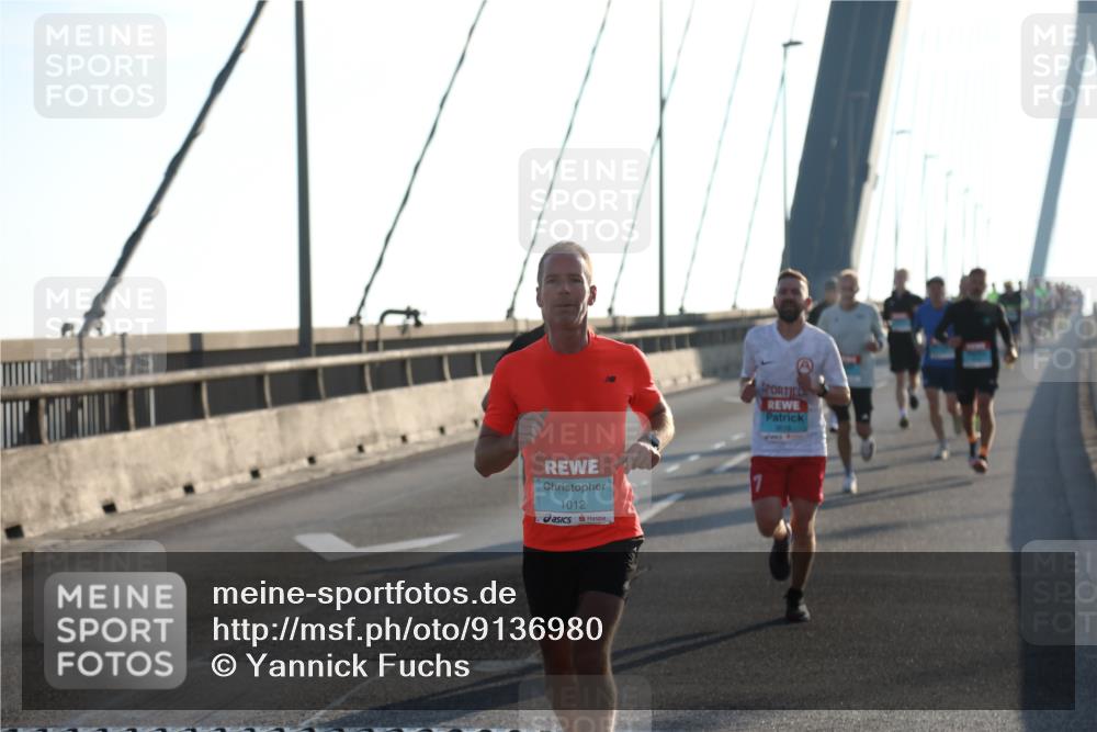 03.10.2025 - Köhlbrandbrückenlauf Yannick Fuchs http://msf.ph/oto/9136980 03.10.2025 08:20:52 Position 2 1012 meine-sportfotos.de