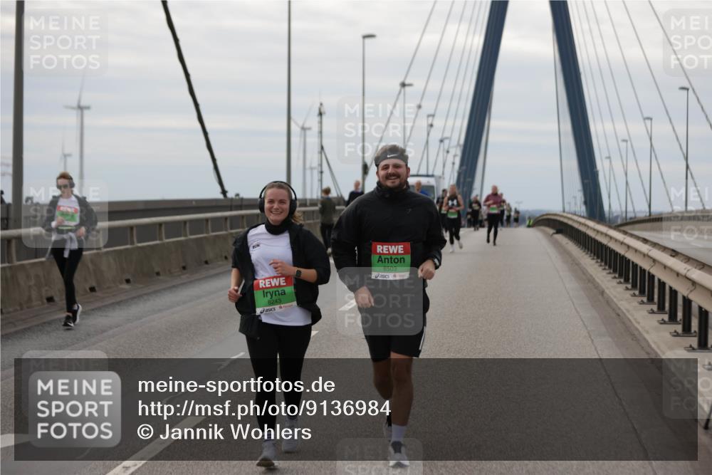 03.10.2025 - Köhlbrandbrückenlauf Jannik Wohlers http://msf.ph/oto/9136984 03.10.2025 16:07:16 Position 1 8243, 8503 meine-sportfotos.de