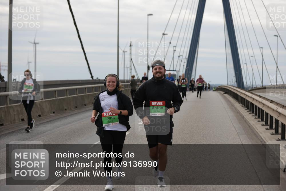 03.10.2025 - Köhlbrandbrückenlauf Jannik Wohlers http://msf.ph/oto/9136990 03.10.2025 16:07:16 Position 1 8243, 8503 meine-sportfotos.de