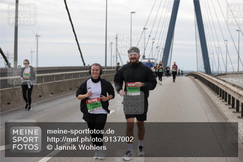 03.10.2025 - Köhlbrandbrückenlauf Jannik Wohlers http://msf.ph/oto/9137002 03.10.2025 16:07:16 Position 1 8503, 8243 meine-sportfotos.de