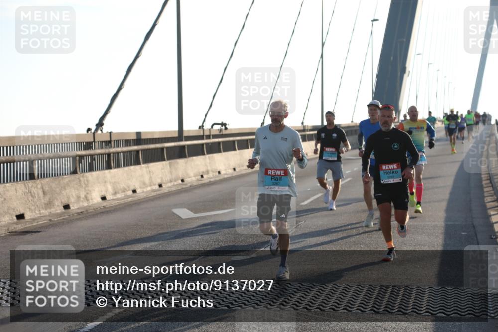 03.10.2025 - Köhlbrandbrückenlauf Yannick Fuchs http://msf.ph/oto/9137027 03.10.2025 08:20:55 Position 2 3267, 3269 meine-sportfotos.de