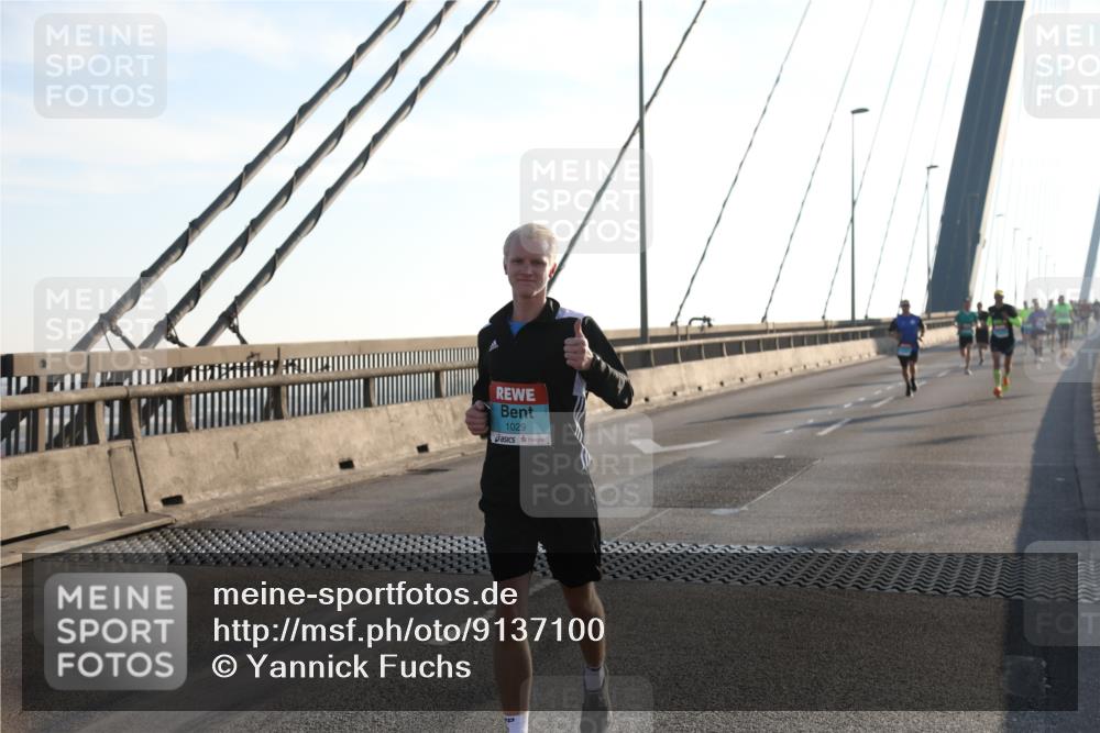 03.10.2025 - Köhlbrandbrückenlauf Yannick Fuchs http://msf.ph/oto/9137100 03.10.2025 08:20:59 Position 2 1029 meine-sportfotos.de