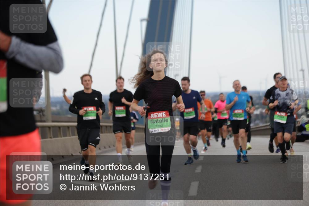 03.10.2025 - Köhlbrandbrückenlauf Jannik Wohlers http://msf.ph/oto/9137231 03.10.2025 15:24:59 Position 1 7392 meine-sportfotos.de