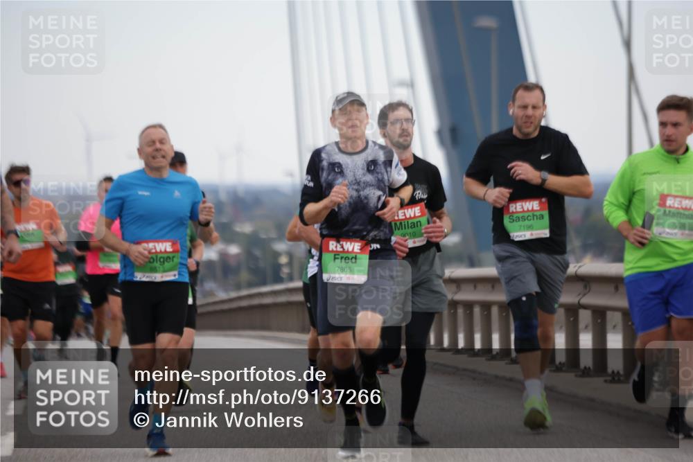03.10.2025 - Köhlbrandbrückenlauf Jannik Wohlers http://msf.ph/oto/9137266 03.10.2025 15:25:01 Position 1 8813, 7805, 9010, 7196, 7226 meine-sportfotos.de