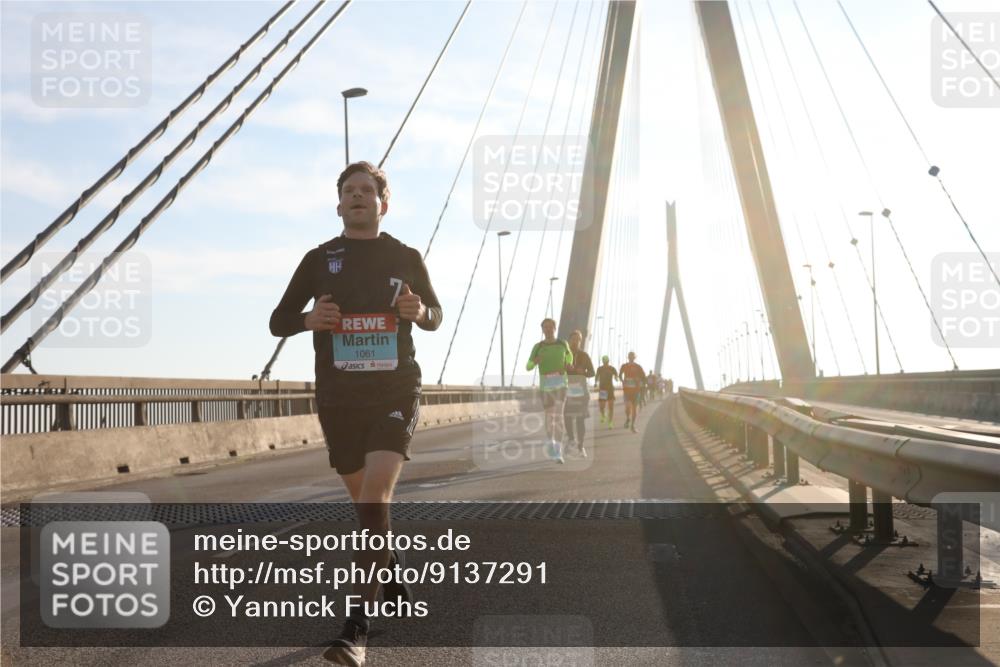 03.10.2025 - Köhlbrandbrückenlauf Yannick Fuchs http://msf.ph/oto/9137291 03.10.2025 08:21:12 Position 2 1061 meine-sportfotos.de