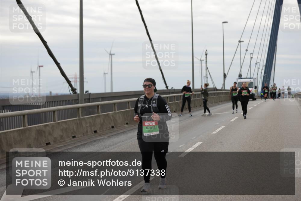 03.10.2025 - Köhlbrandbrückenlauf Jannik Wohlers http://msf.ph/oto/9137338 03.10.2025 16:07:35 Position 1 8510 meine-sportfotos.de