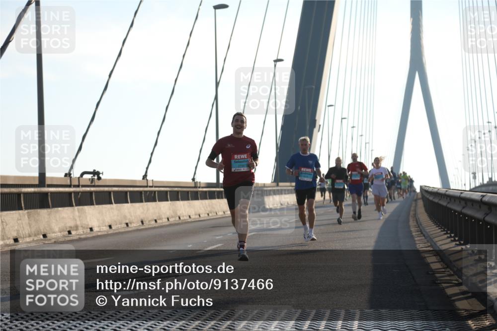 03.10.2025 - Köhlbrandbrückenlauf Yannick Fuchs http://msf.ph/oto/9137466 03.10.2025 08:21:23 Position 2 2792 meine-sportfotos.de