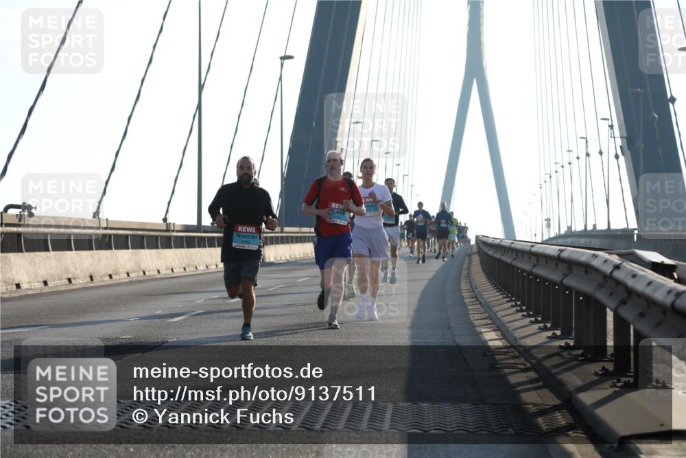 03.10.2025 - Köhlbrandbrückenlauf Yannick Fuchs http://msf.ph/oto/9137511 03.10.2025 08:21:27 Position 2 3193 meine-sportfotos.de