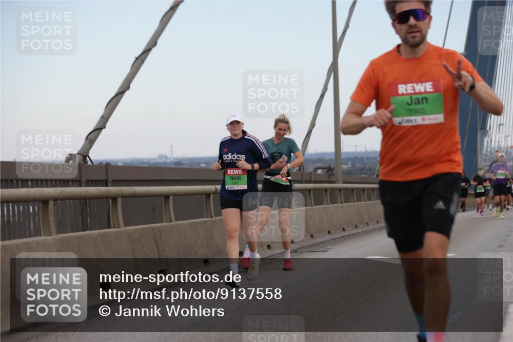 03.10.2025 - Köhlbrandbrückenlauf Jannik Wohlers http://msf.ph/oto/9137558 03.10.2025 15:25:08 Position 1 7547, 7365 meine-sportfotos.de