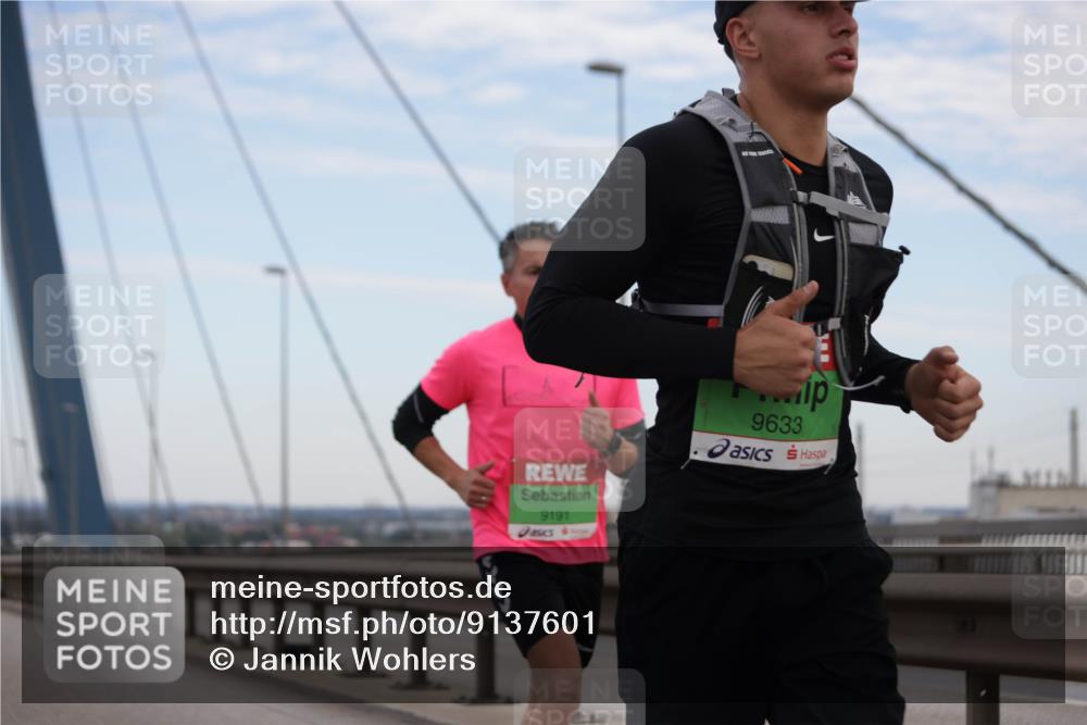 03.10.2025 - Köhlbrandbrückenlauf Jannik Wohlers http://msf.ph/oto/9137601 03.10.2025 15:25:09 Position 1 9191, 9633 meine-sportfotos.de