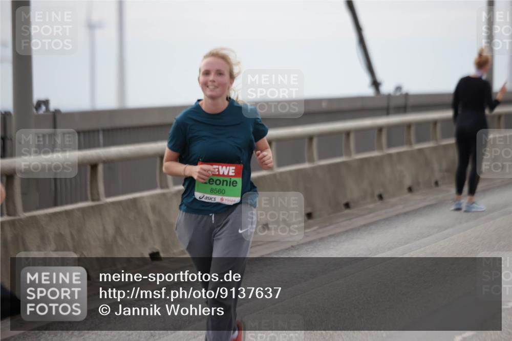 03.10.2025 - Köhlbrandbrückenlauf Jannik Wohlers http://msf.ph/oto/9137637 03.10.2025 16:07:51 Position 1 8560 meine-sportfotos.de