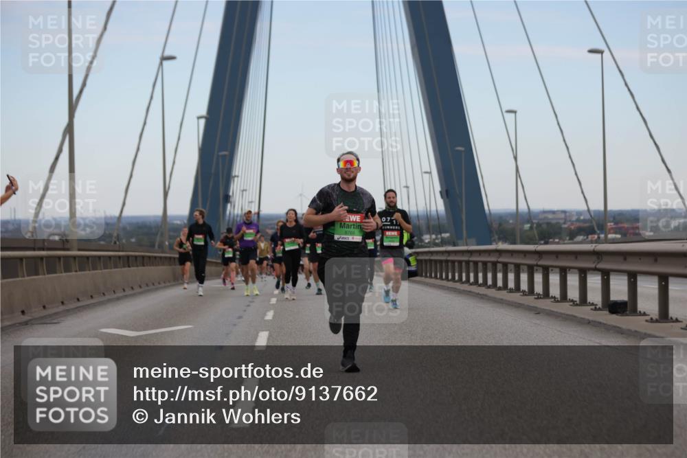 03.10.2025 - Köhlbrandbrückenlauf Jannik Wohlers http://msf.ph/oto/9137662 03.10.2025 15:25:11 Position 1 8769, 07, 1 meine-sportfotos.de