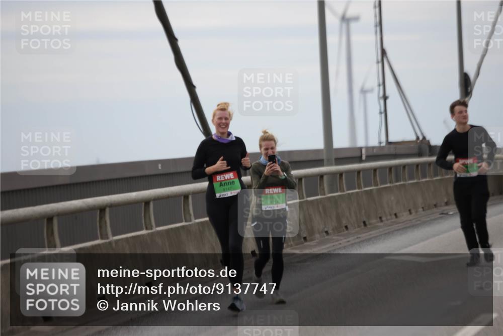 03.10.2025 - Köhlbrandbrückenlauf Jannik Wohlers http://msf.ph/oto/9137747 03.10.2025 16:07:59 Position 1 8147, 9714 meine-sportfotos.de