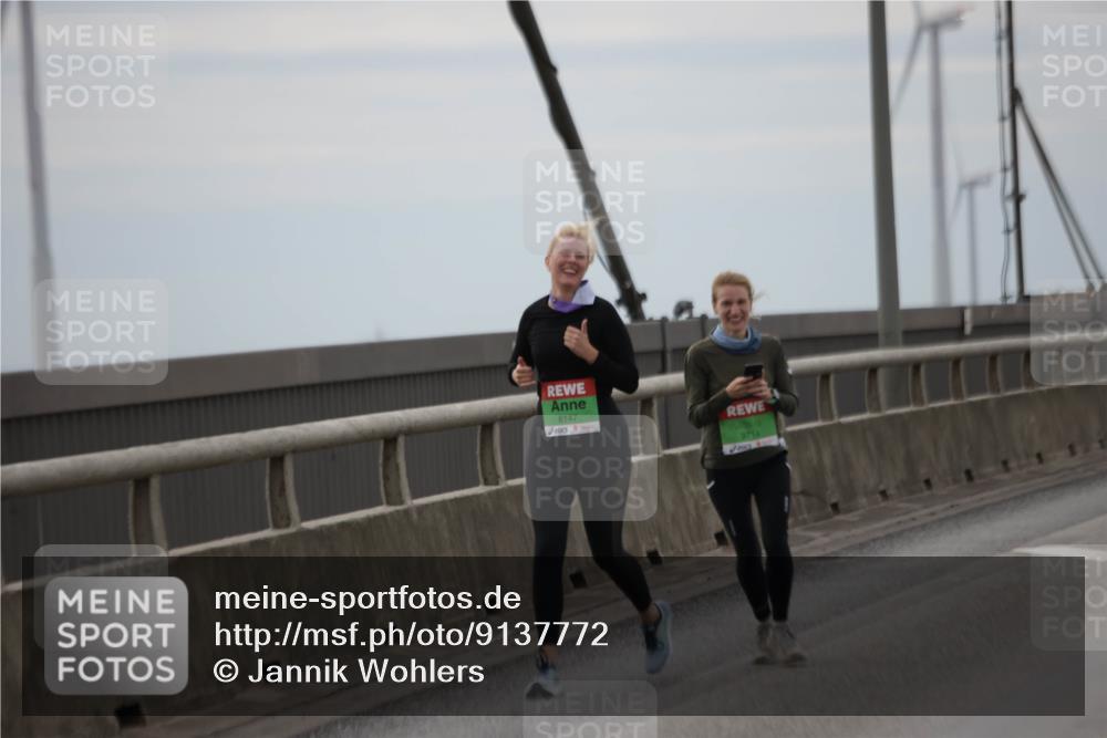 03.10.2025 - Köhlbrandbrückenlauf Jannik Wohlers http://msf.ph/oto/9137772 03.10.2025 16:07:59 Position 1 8147, 9714 meine-sportfotos.de