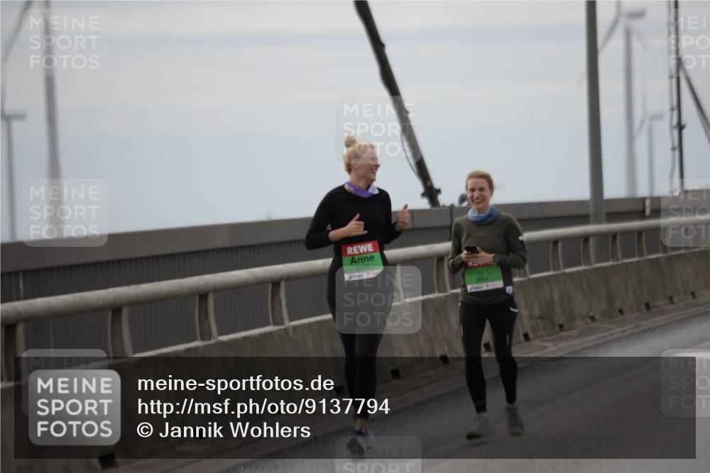 03.10.2025 - Köhlbrandbrückenlauf Jannik Wohlers http://msf.ph/oto/9137794 03.10.2025 16:08:00 Position 1 8147, 9714 meine-sportfotos.de