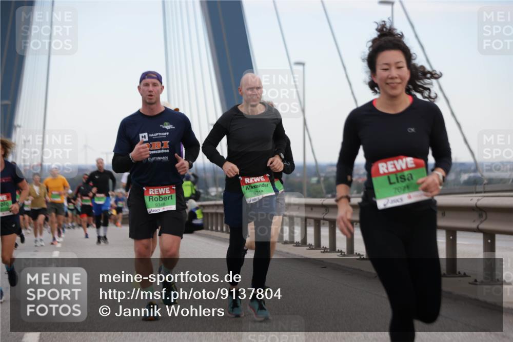 03.10.2025 - Köhlbrandbrückenlauf Jannik Wohlers http://msf.ph/oto/9137804 03.10.2025 15:25:17 Position 1 9348, 9349, 7071 meine-sportfotos.de