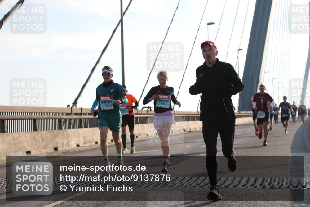03.10.2025 - Köhlbrandbrückenlauf Yannick Fuchs http://msf.ph/oto/9137876 03.10.2025 08:21:53 Position 2 1086, 1275 meine-sportfotos.de
