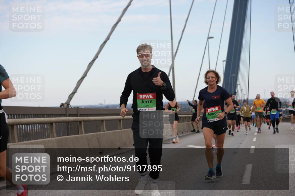 03.10.2025 - Köhlbrandbrückenlauf Jannik Wohlers http://msf.ph/oto/9137895 03.10.2025 15:25:19 Position 1 7224, 8991 meine-sportfotos.de