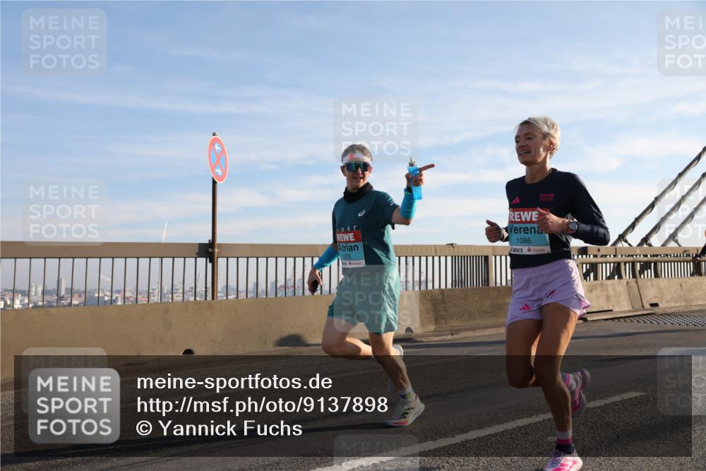 03.10.2025 - Köhlbrandbrückenlauf Yannick Fuchs http://msf.ph/oto/9137898 03.10.2025 08:21:55 Position 2 1275, 1086 meine-sportfotos.de