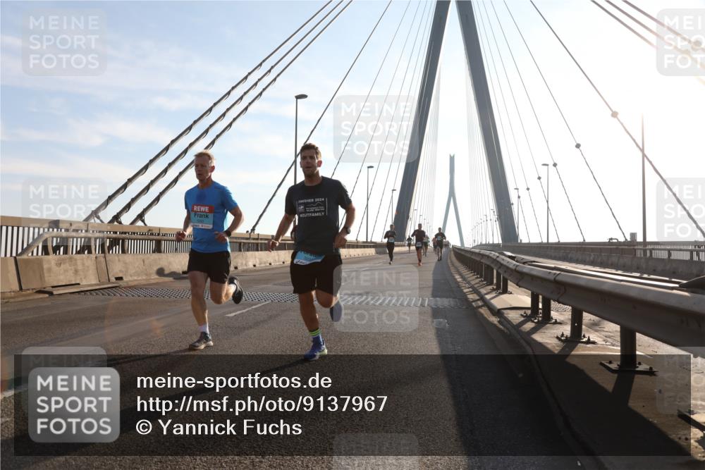 03.10.2025 - Köhlbrandbrückenlauf Yannick Fuchs http://msf.ph/oto/9137967 03.10.2025 08:22:00 Position 2 2024 meine-sportfotos.de