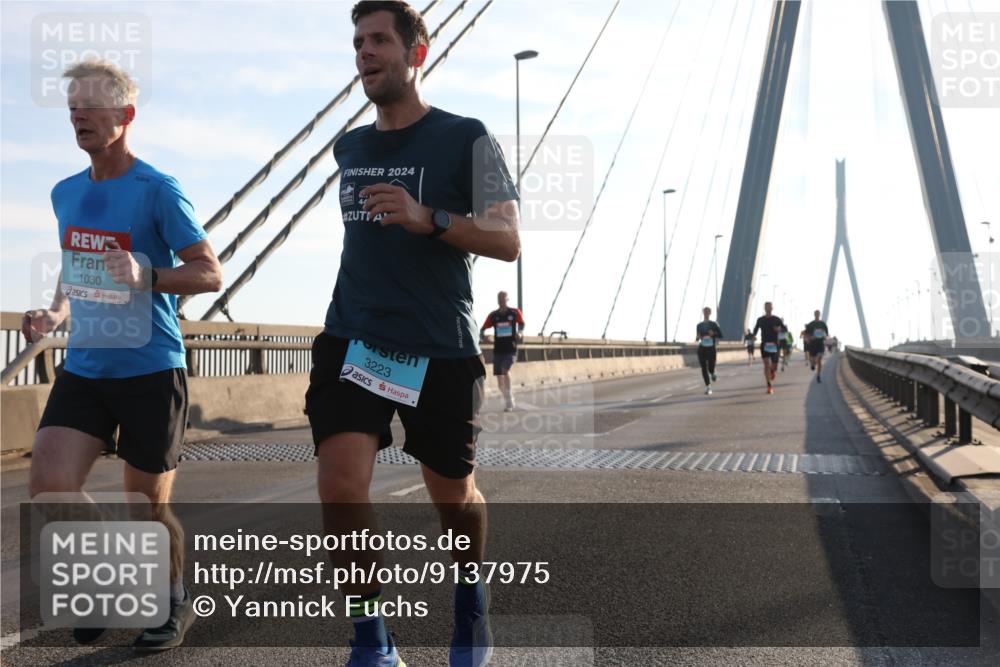03.10.2025 - Köhlbrandbrückenlauf Yannick Fuchs http://msf.ph/oto/9137975 03.10.2025 08:22:00 Position 2 2024, 1030, 3223 meine-sportfotos.de
