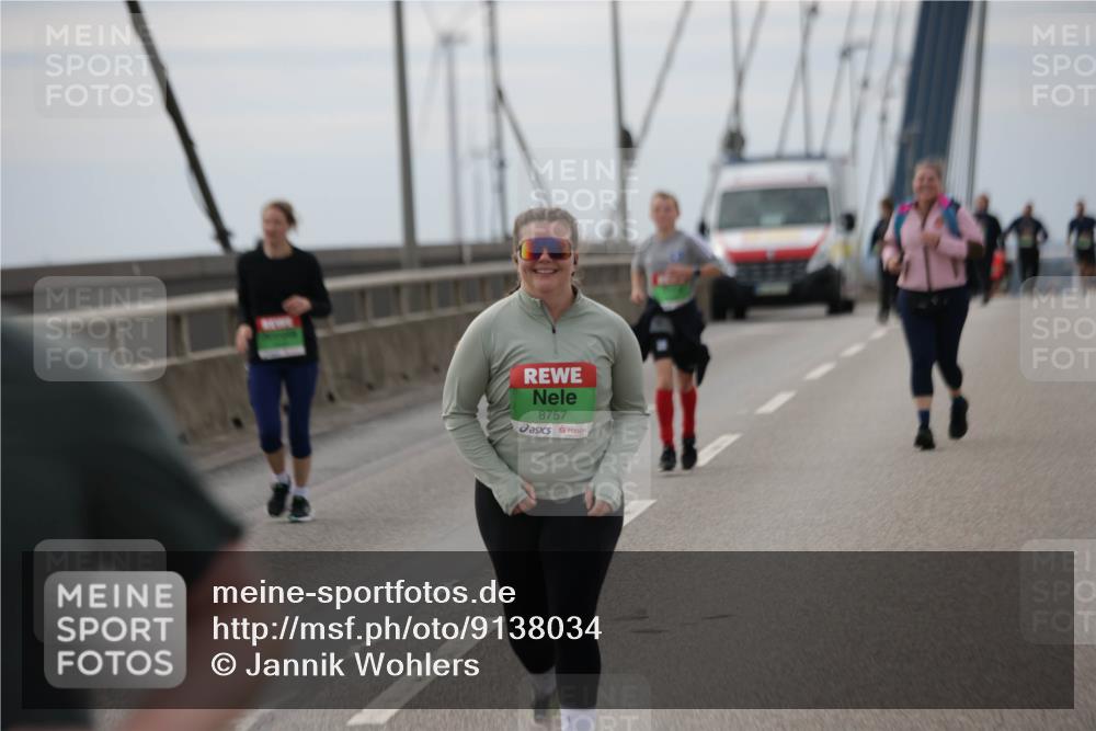 03.10.2025 - Köhlbrandbrückenlauf Jannik Wohlers http://msf.ph/oto/9138034 03.10.2025 16:08:10 Position 1 8757 meine-sportfotos.de