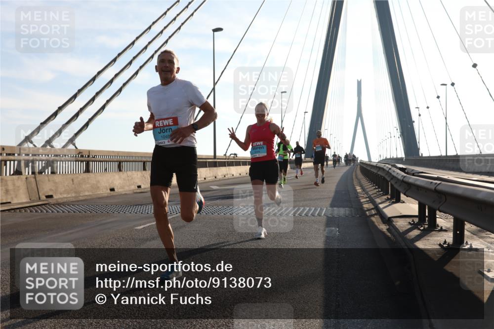 03.10.2025 - Köhlbrandbrückenlauf Yannick Fuchs http://msf.ph/oto/9138073 03.10.2025 08:22:09 Position 2 1048 meine-sportfotos.de