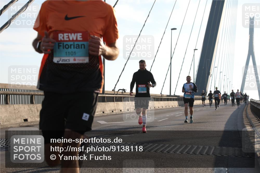 03.10.2025 - Köhlbrandbrückenlauf Yannick Fuchs http://msf.ph/oto/9138118 03.10.2025 08:22:13 Position 2 1101 meine-sportfotos.de