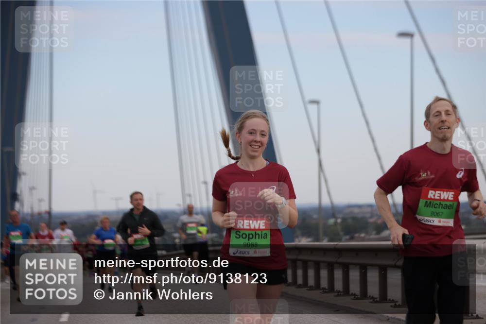 03.10.2025 - Köhlbrandbrückenlauf Jannik Wohlers http://msf.ph/oto/9138123 03.10.2025 15:28:13 Position 1 9068, 9067 meine-sportfotos.de