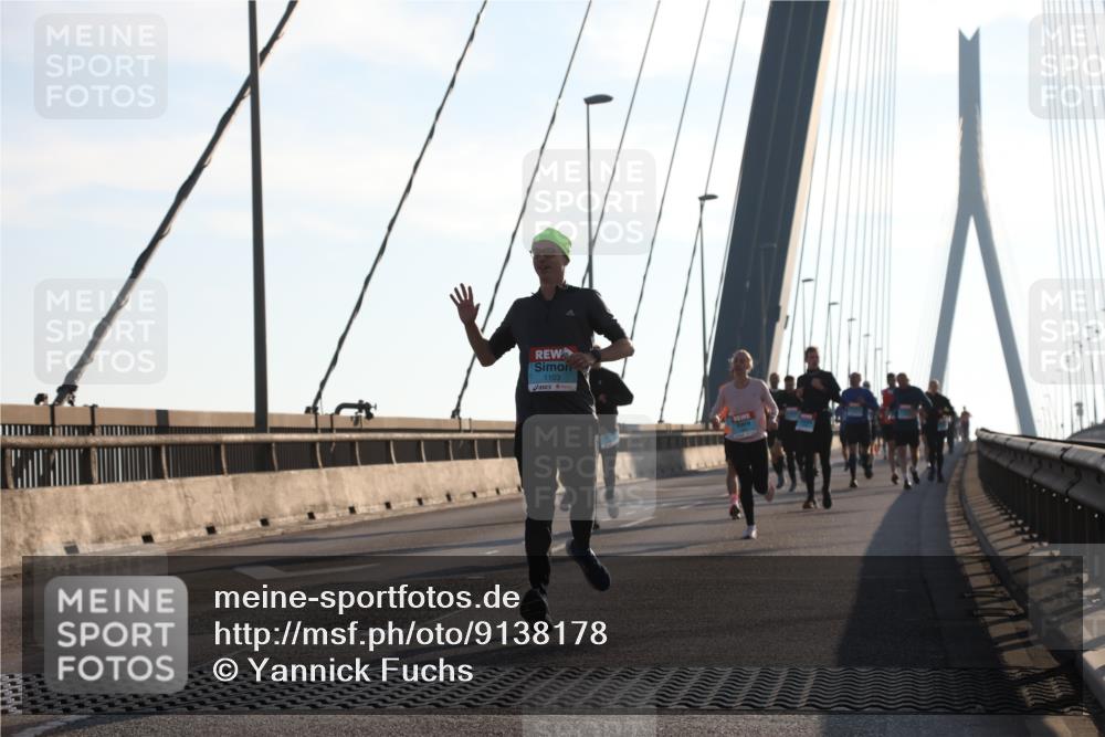 03.10.2025 - Köhlbrandbrückenlauf Yannick Fuchs http://msf.ph/oto/9138178 03.10.2025 08:22:20 Position 2 1103 meine-sportfotos.de