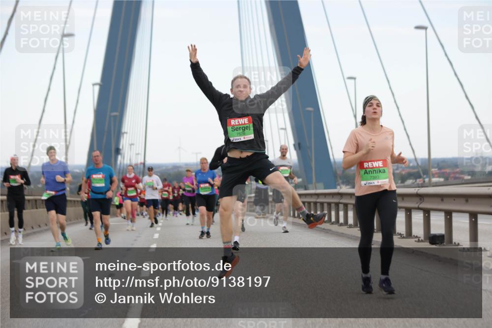 03.10.2025 - Köhlbrandbrückenlauf Jannik Wohlers http://msf.ph/oto/9138197 03.10.2025 15:28:16 Position 1 7576, 7393 meine-sportfotos.de
