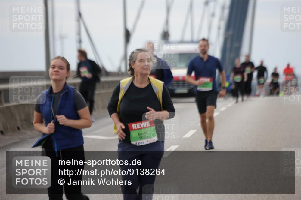 03.10.2025 - Köhlbrandbrückenlauf Jannik Wohlers http://msf.ph/oto/9138264 03.10.2025 16:08:31 Position 1 9684 meine-sportfotos.de