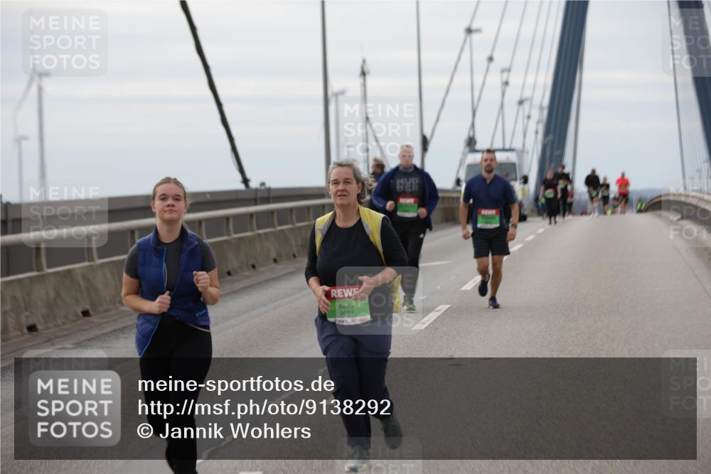 03.10.2025 - Köhlbrandbrückenlauf Jannik Wohlers http://msf.ph/oto/9138292 03.10.2025 16:08:32 Position 1 9684 meine-sportfotos.de