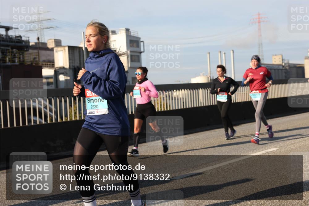 03.10.2025 - Köhlbrandbrückenlauf Lena Gebhardt http://msf.ph/oto/9138332 03.10.2025 09:56:02 Position 2 2230 meine-sportfotos.de