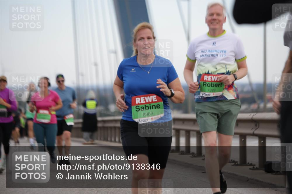 03.10.2025 - Köhlbrandbrückenlauf Jannik Wohlers http://msf.ph/oto/9138346 03.10.2025 15:28:21 Position 1 8983, 9, 7399 meine-sportfotos.de