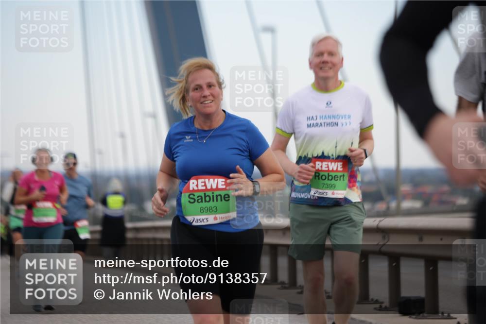 03.10.2025 - Köhlbrandbrückenlauf Jannik Wohlers http://msf.ph/oto/9138357 03.10.2025 15:28:21 Position 1 8983, 0, 7399 meine-sportfotos.de
