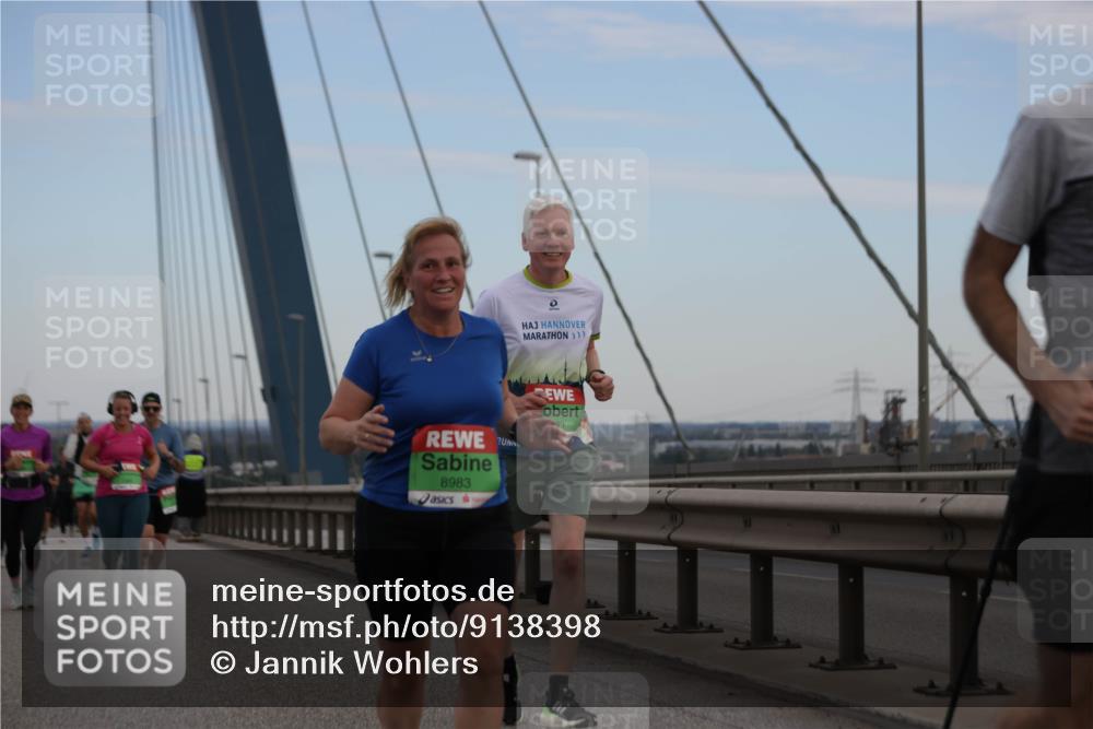 03.10.2025 - Köhlbrandbrückenlauf Jannik Wohlers http://msf.ph/oto/9138398 03.10.2025 15:28:22 Position 1 8983, 99 meine-sportfotos.de
