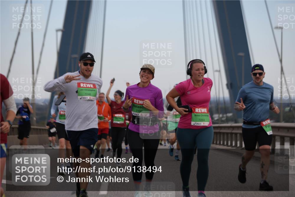 03.10.2025 - Köhlbrandbrückenlauf Jannik Wohlers http://msf.ph/oto/9138494 03.10.2025 15:28:25 Position 1 7246, 7194, 7264 meine-sportfotos.de